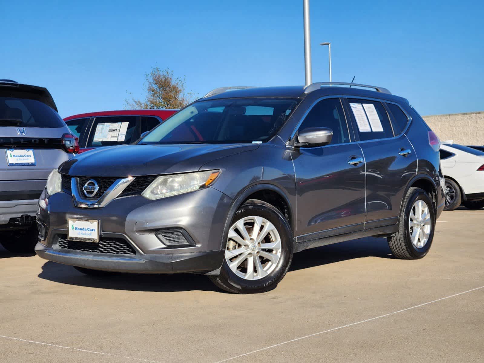 2015 Nissan Rogue SV 1