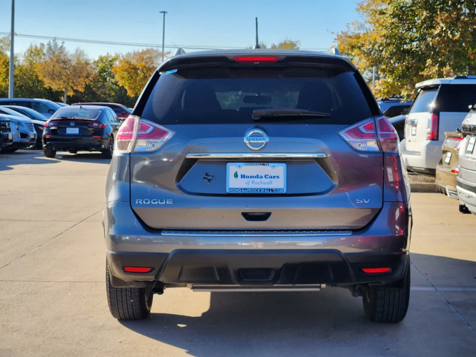 2015 Nissan Rogue SV 5