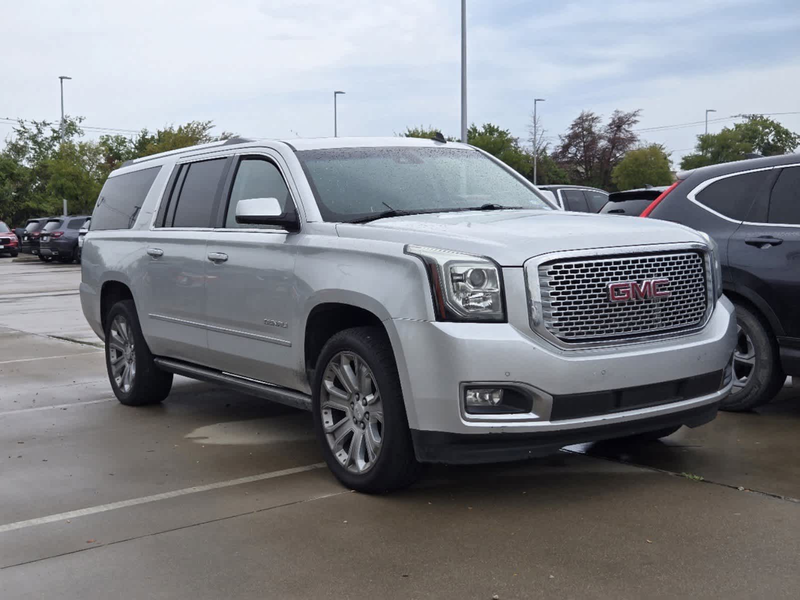 2015 GMC Yukon XL Denali 2