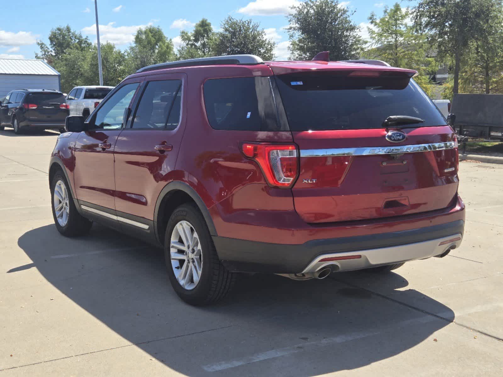 2016 Ford Explorer XLT 4