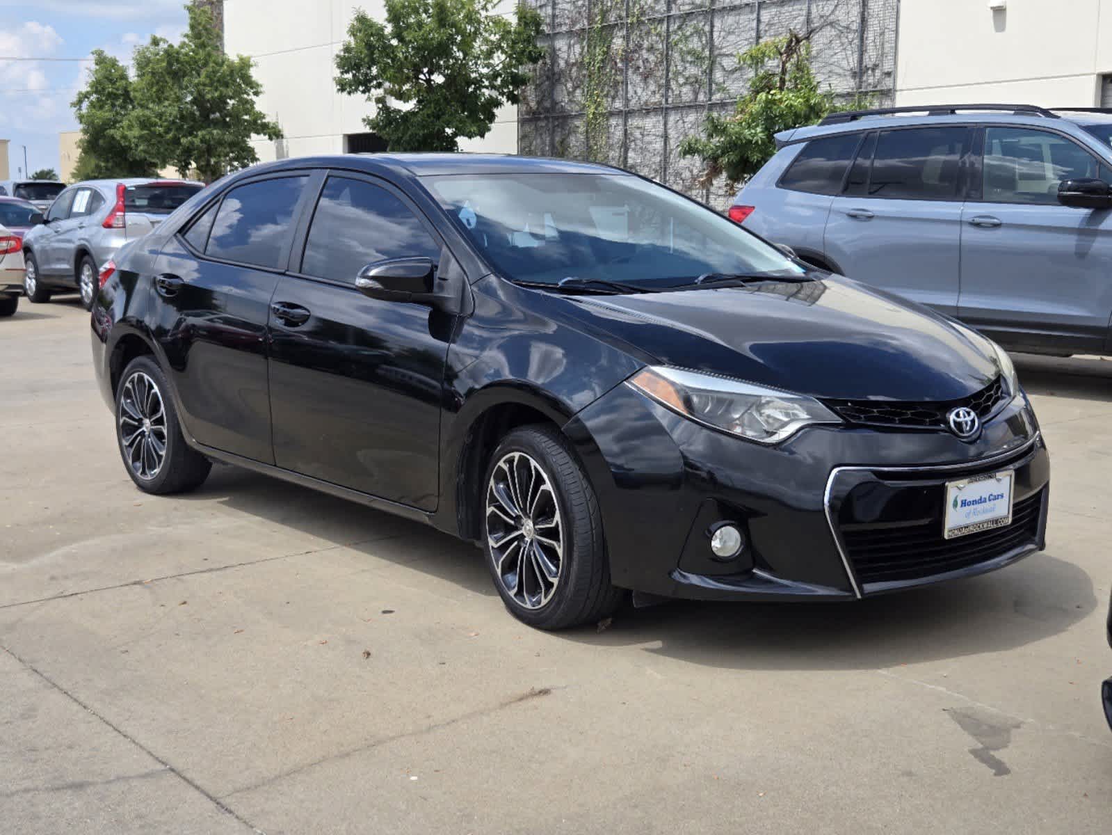 2016 Toyota Corolla S Plus 2