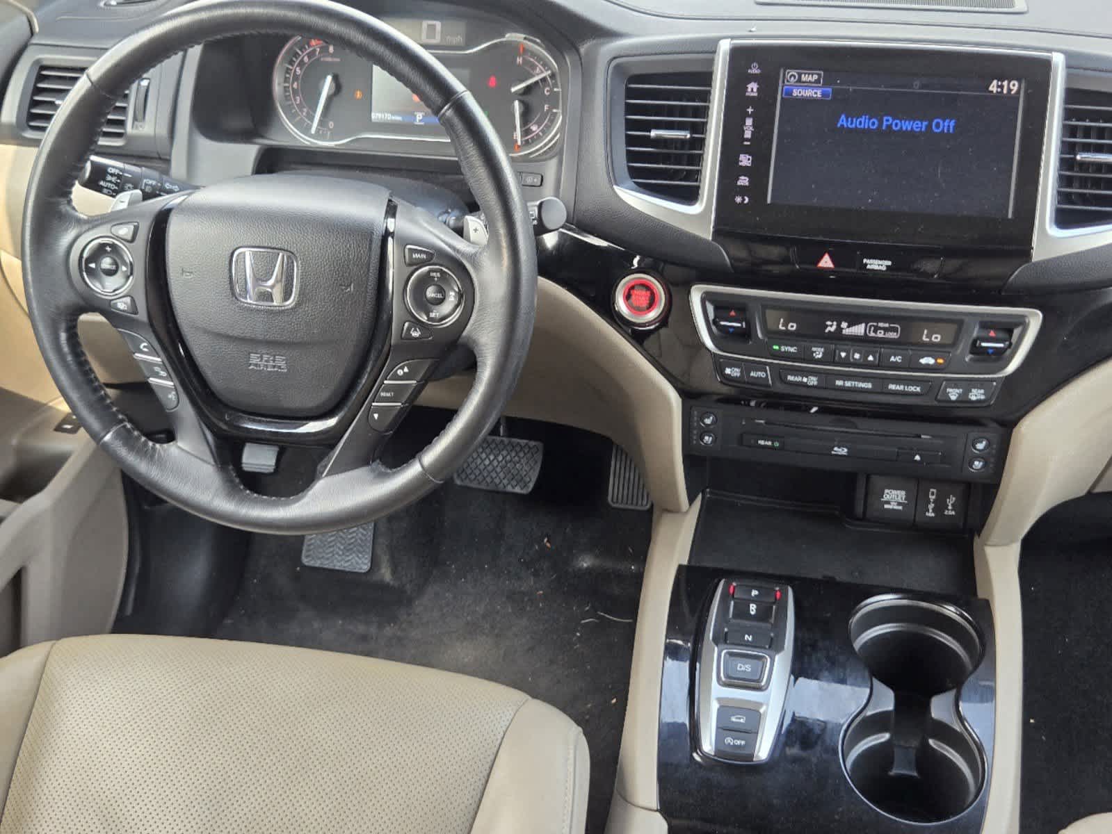 2017 Honda Pilot Elite 16