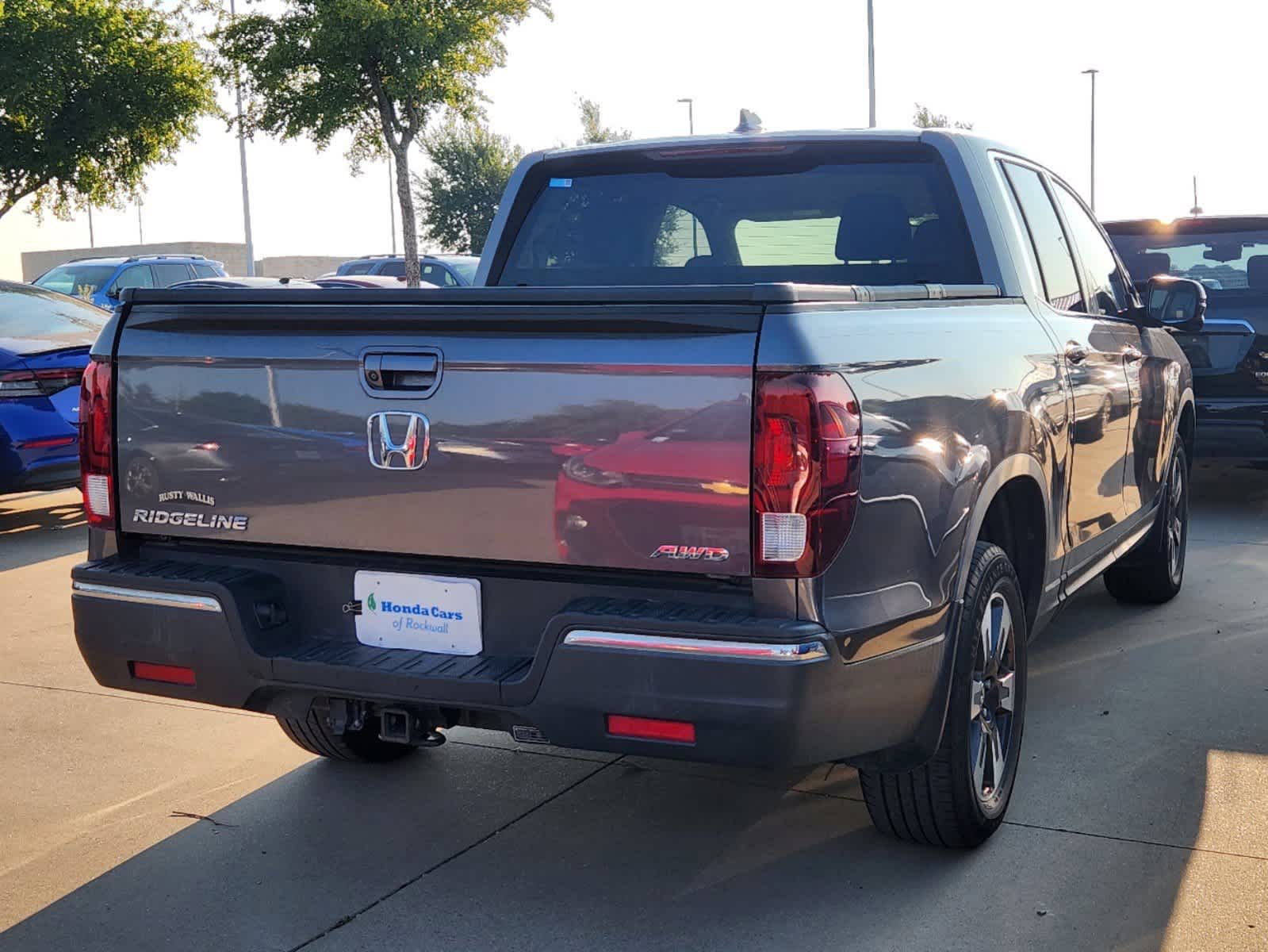 2017 Honda Ridgeline RTL-T 4x4 Crew Cab 5.3 Bed 3