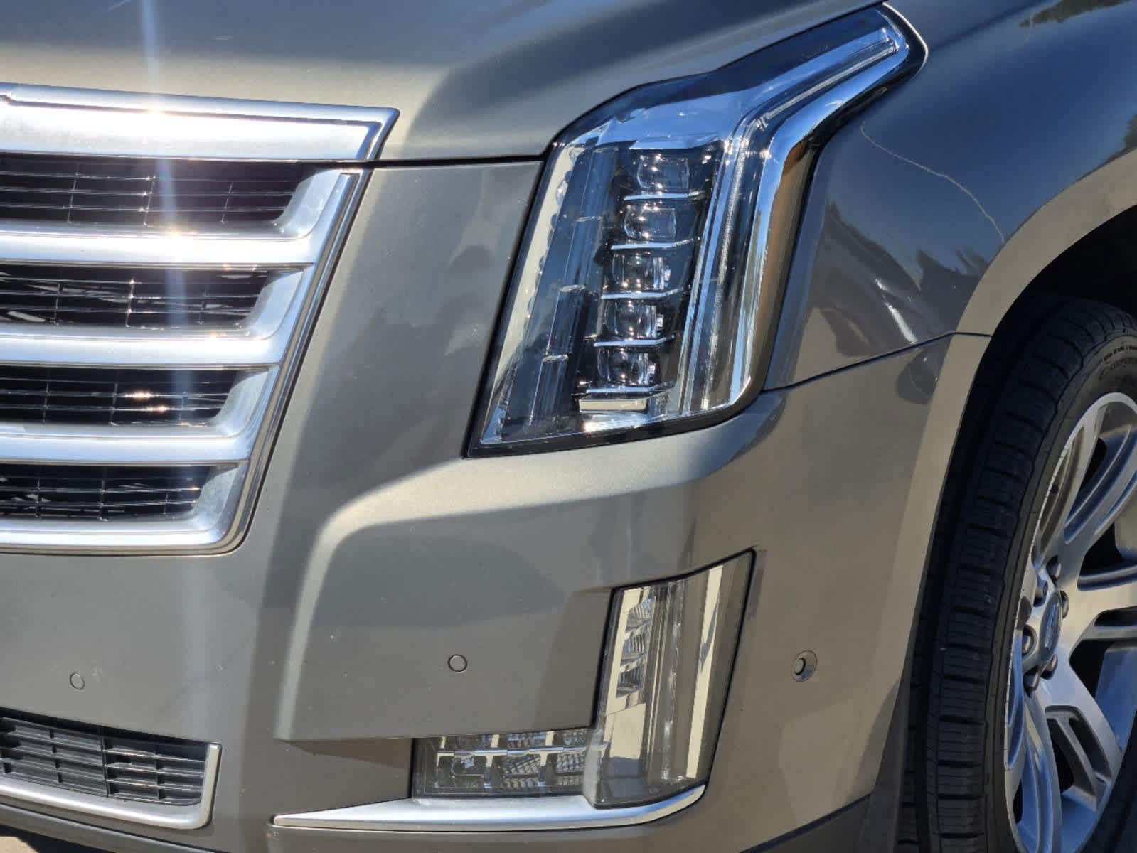 2017 Cadillac Escalade Premium Luxury 5