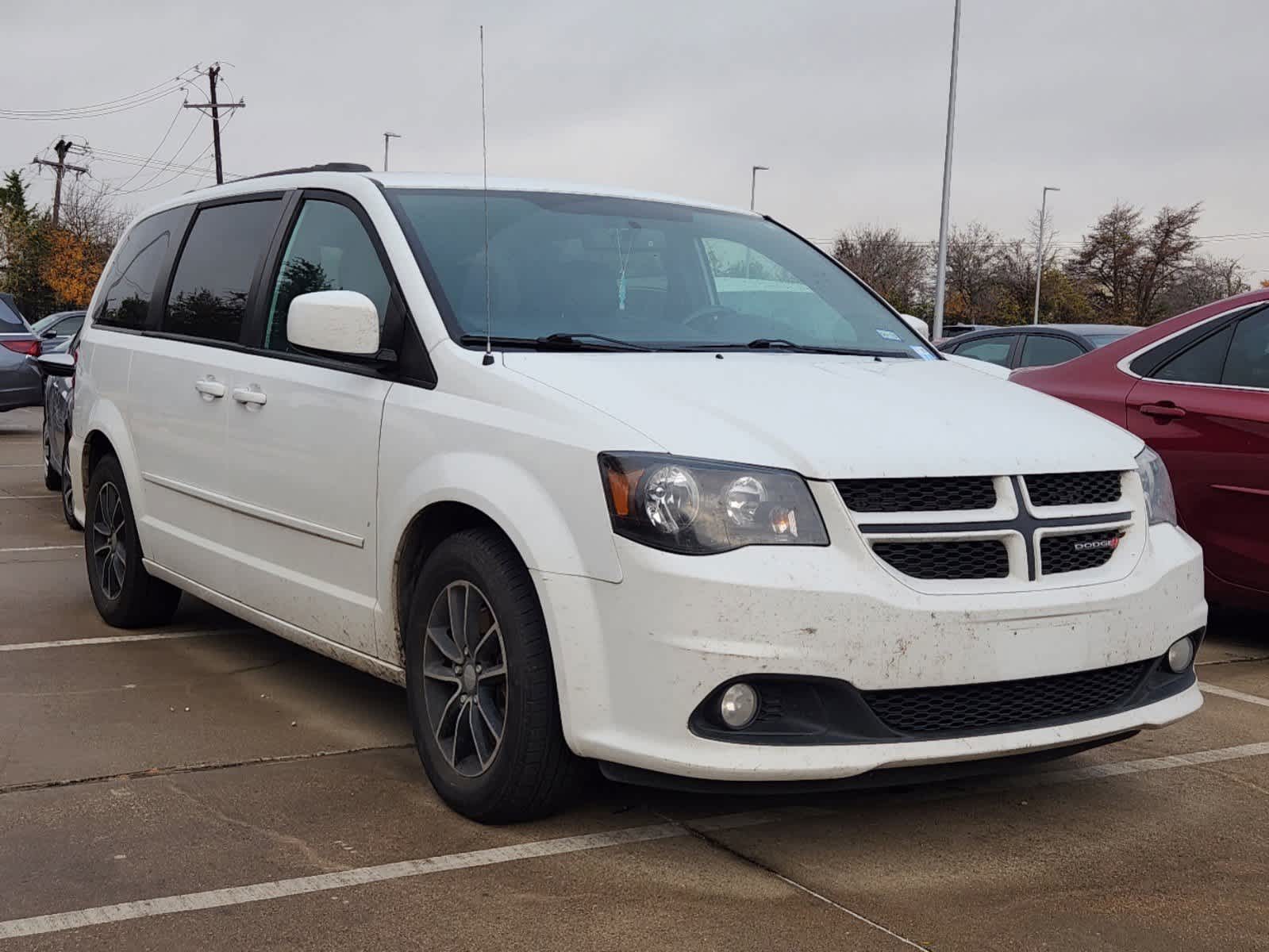 2017 Dodge Grand Caravan GT 2