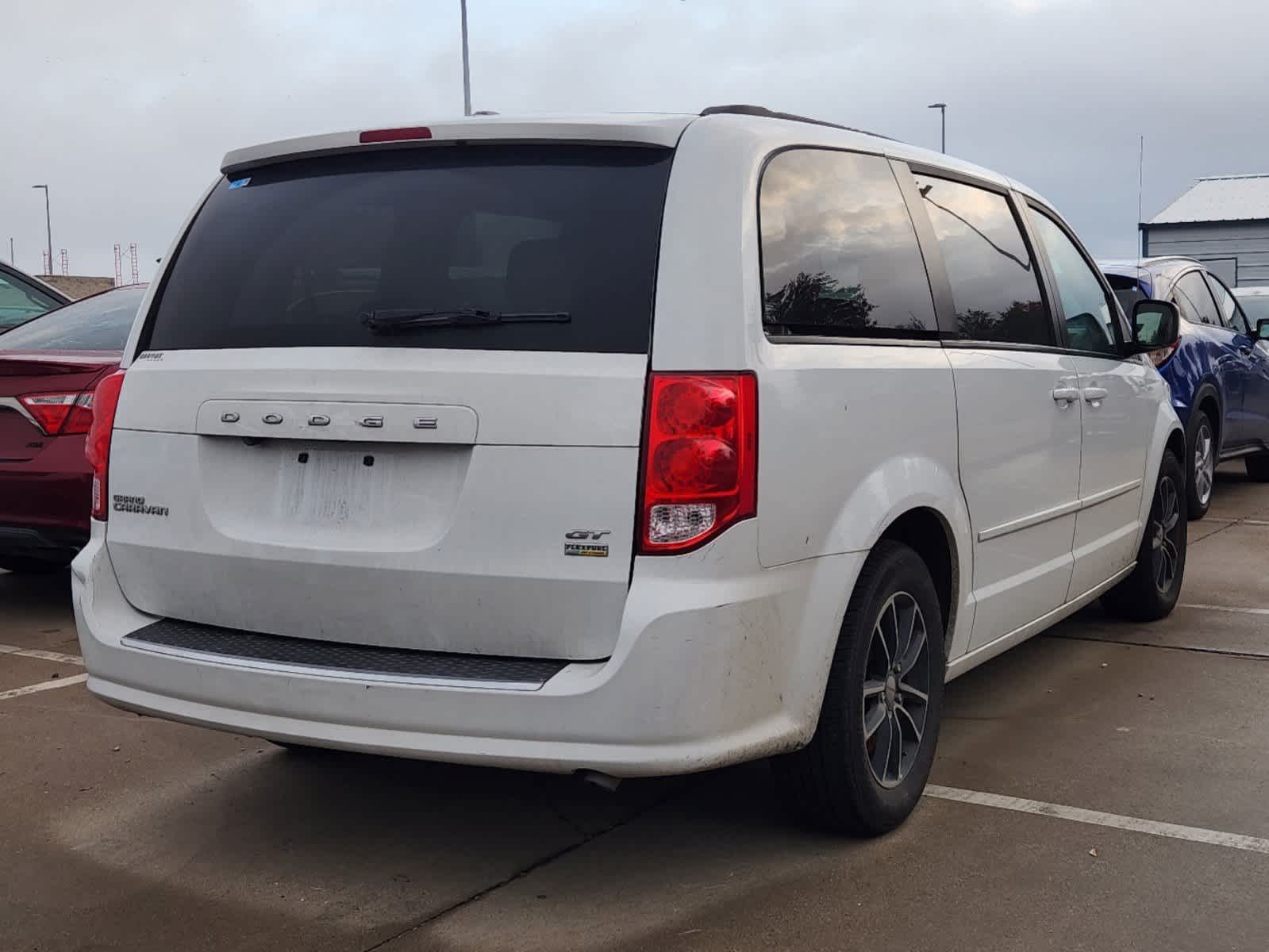 2017 Dodge Grand Caravan GT 3