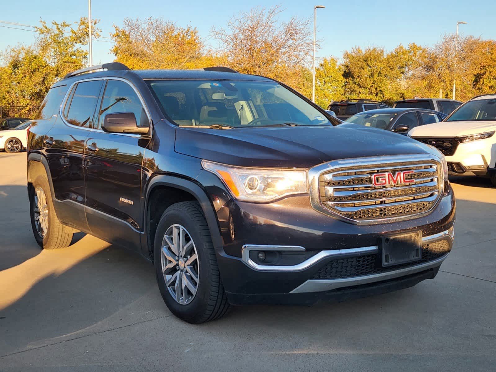 2017 GMC Acadia SLE 2