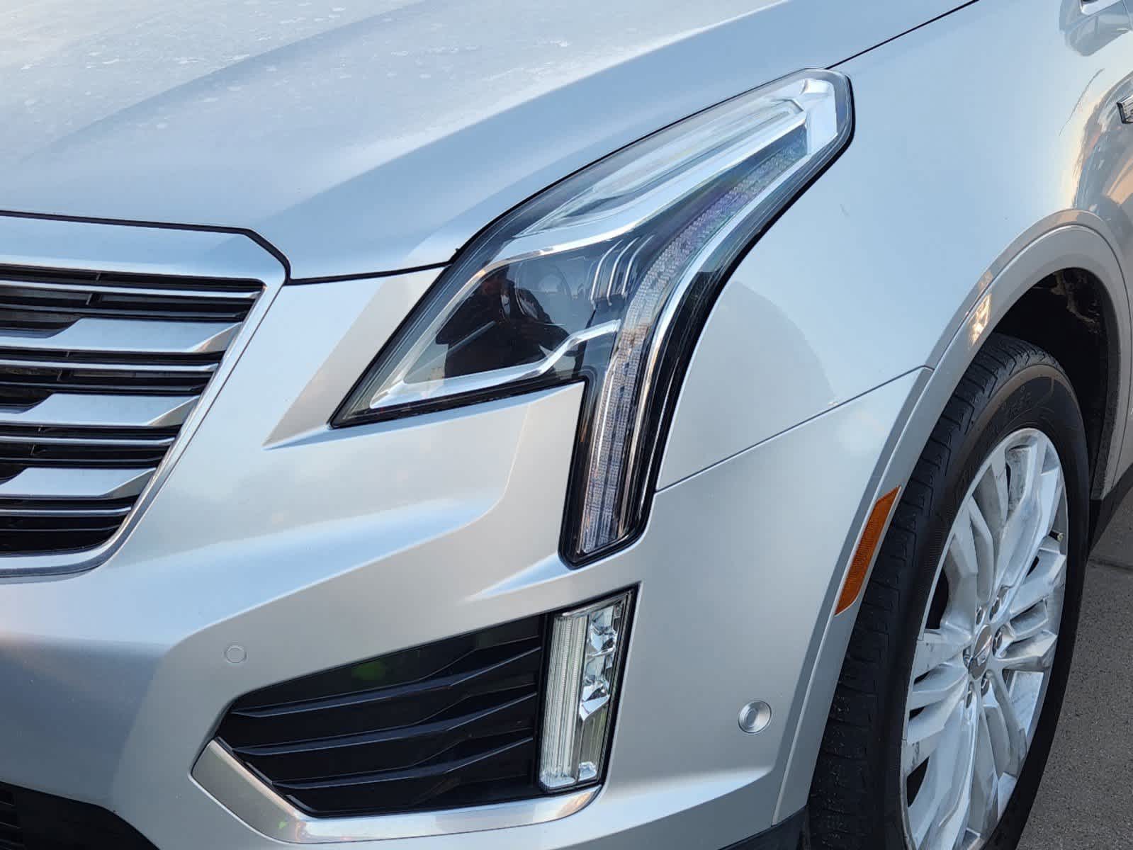 2017 Cadillac XT5 Premium Luxury FWD 8