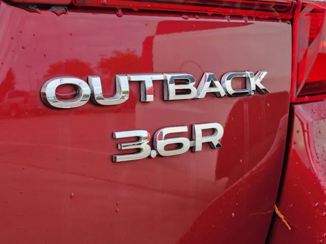 2018 Subaru Outback Limited 6
