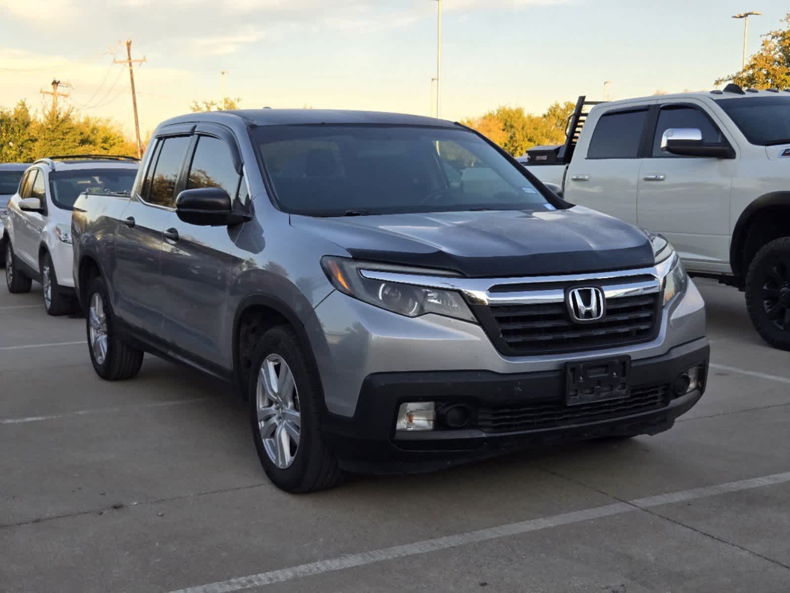 2018 Honda Ridgeline RT 2WD 2