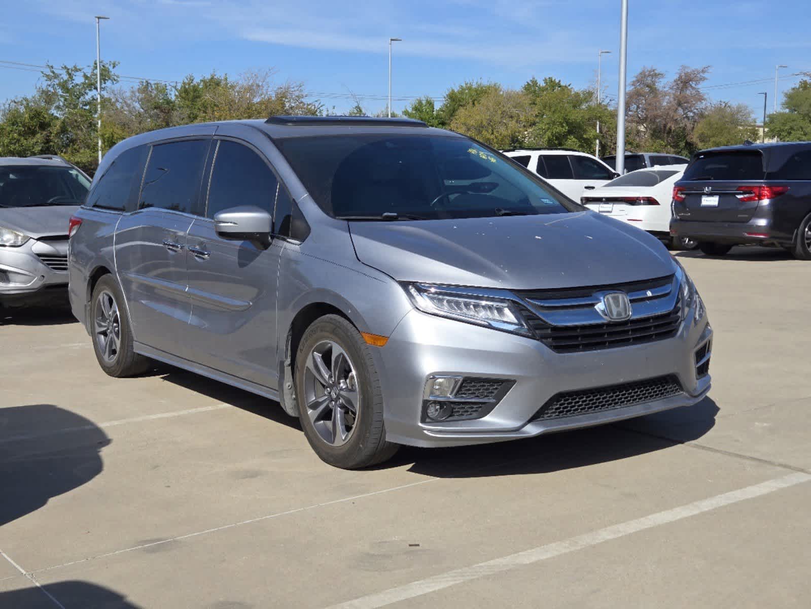 2018 Honda Odyssey Touring 2