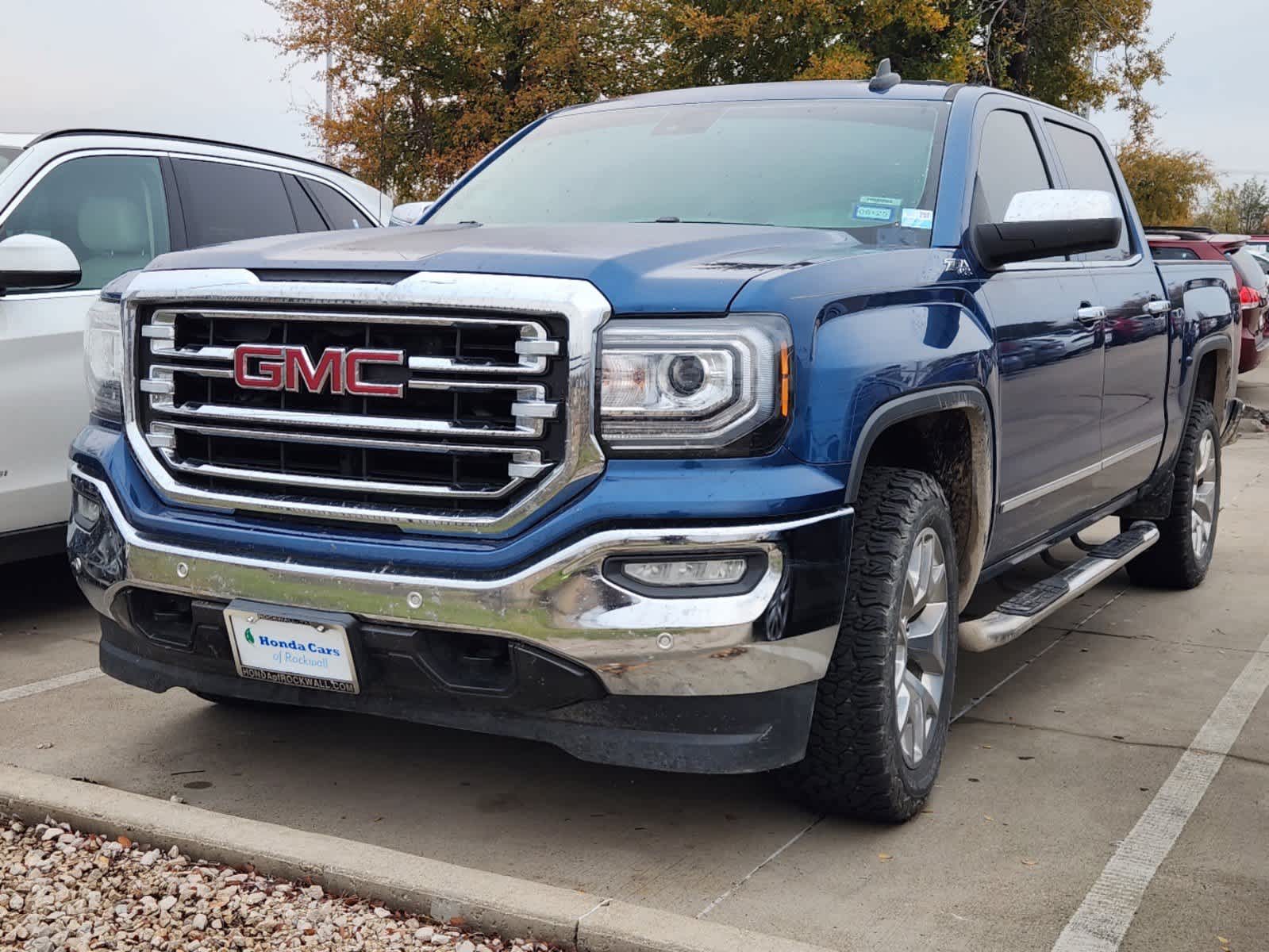 2018 GMC Sierra 1500 SLT 4WD Crew Cab 143.5 1