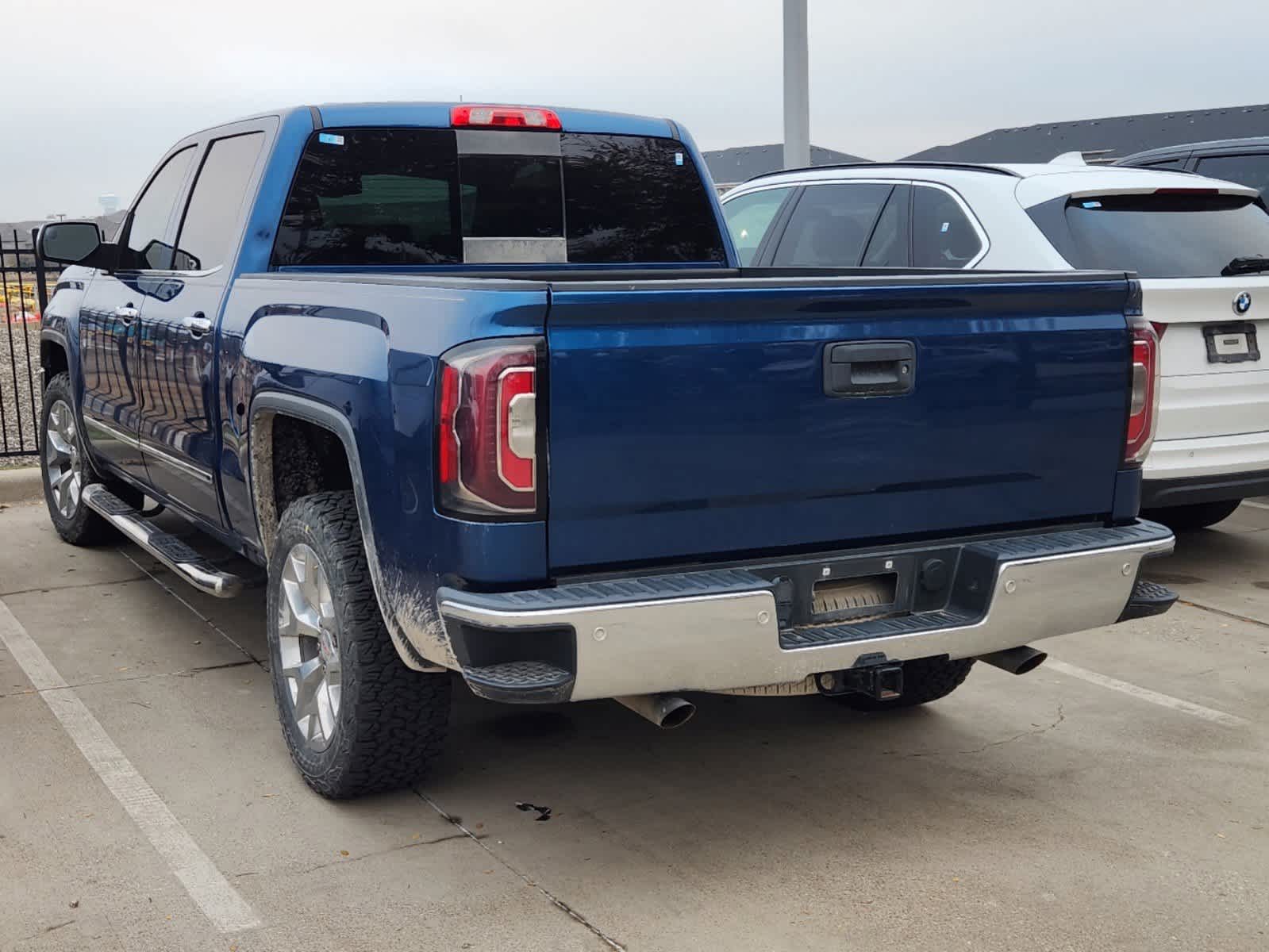 2018 GMC Sierra 1500 SLT 4WD Crew Cab 143.5 4