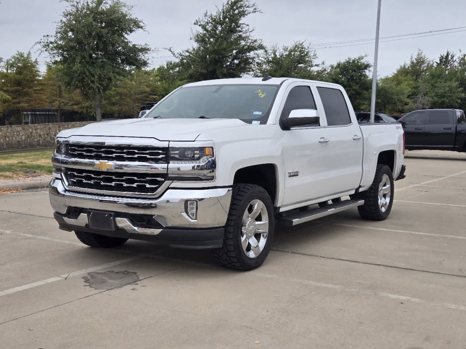 2018 Chevrolet Silverado 1500 LTZ 4WD Crew Cab 143.5 1