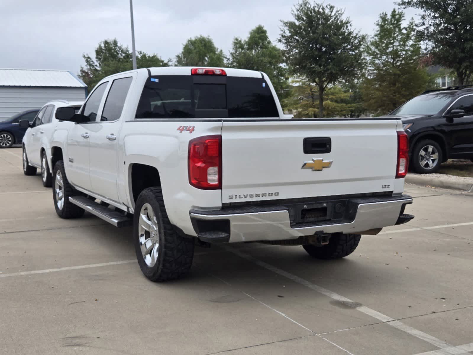 2018 Chevrolet Silverado 1500 LTZ 4WD Crew Cab 143.5 3