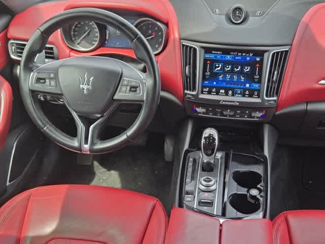 2018 Maserati Levante S 15