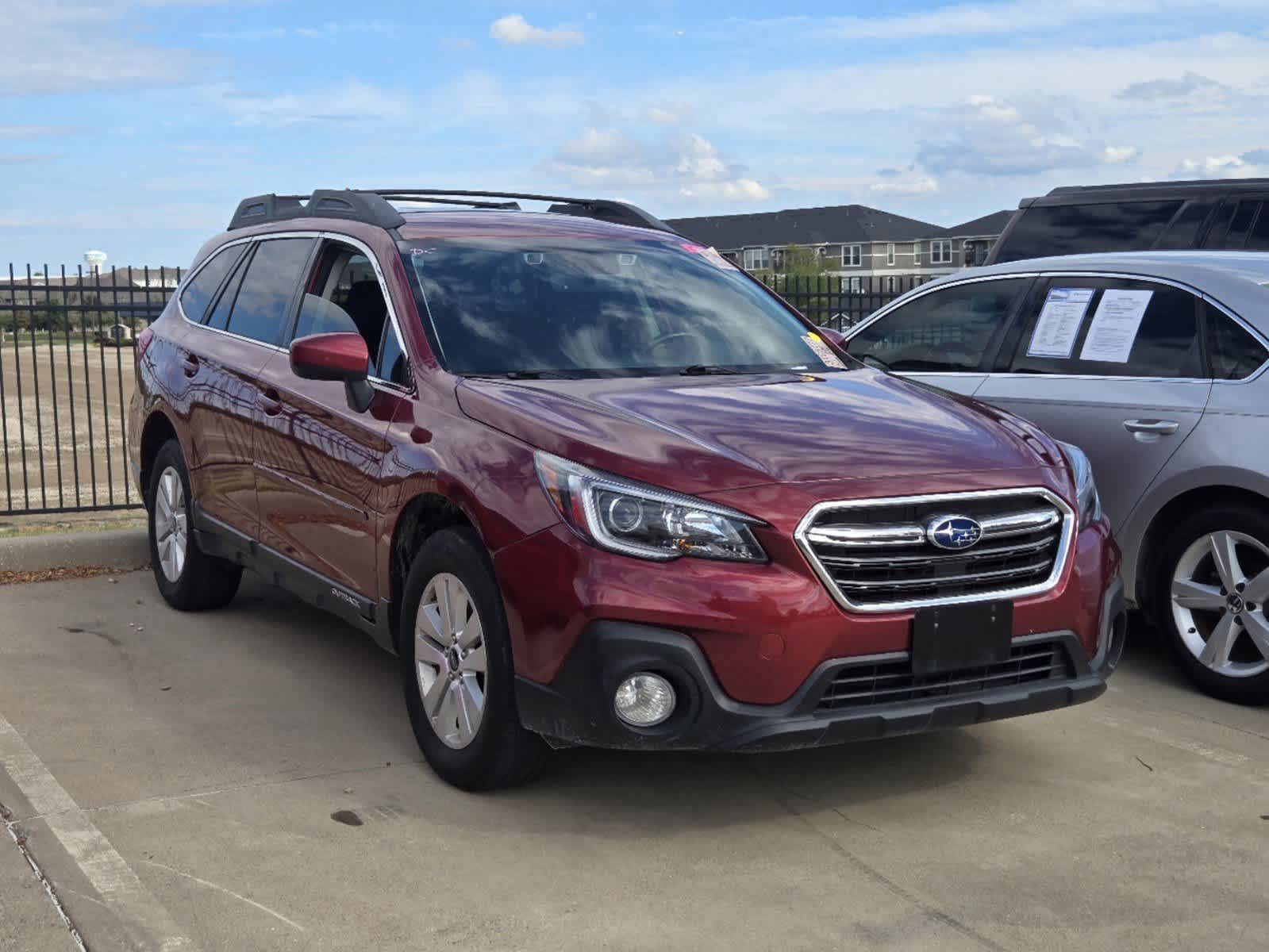 2019 Subaru Outback Premium 2