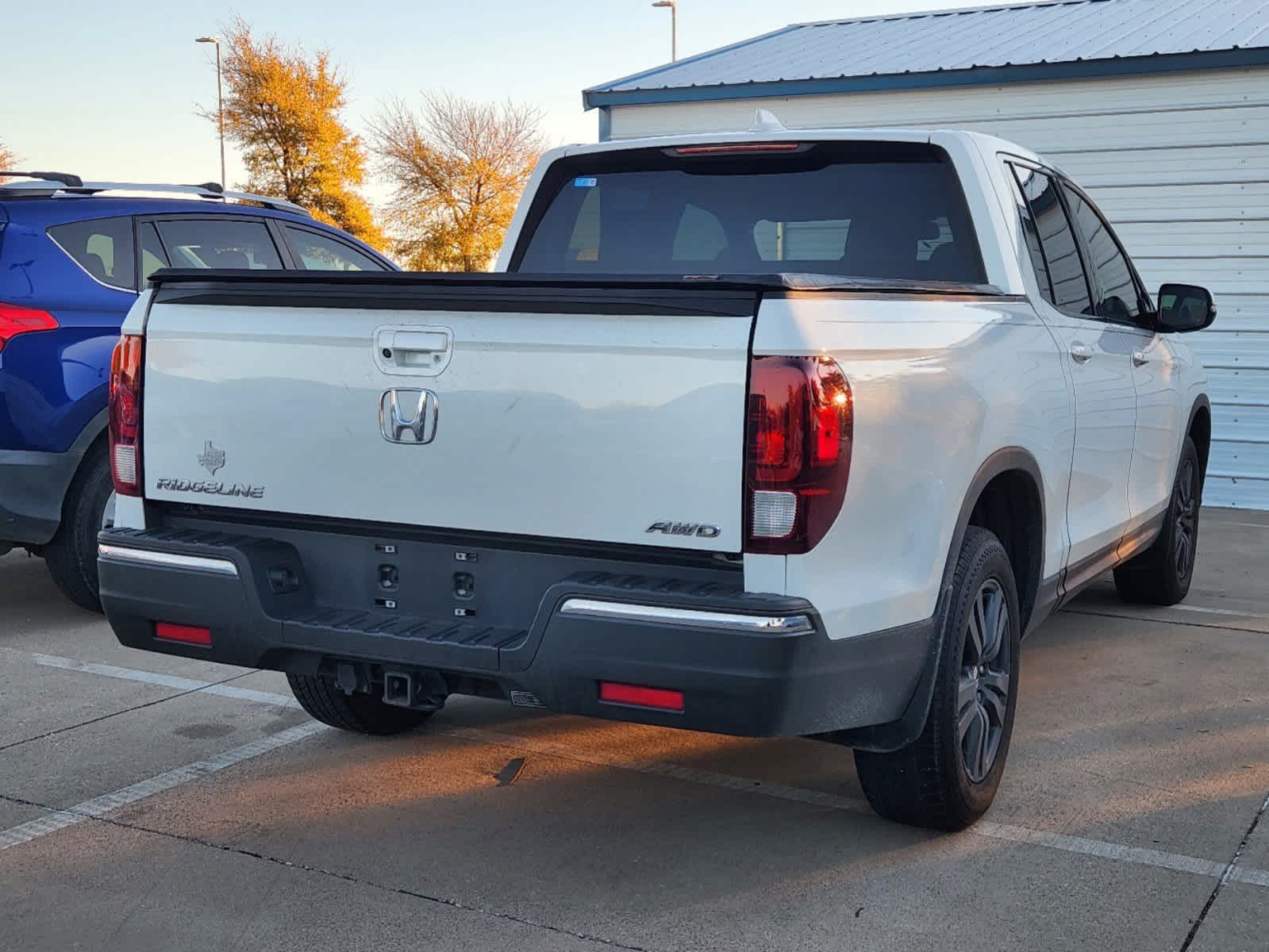 2019 Honda Ridgeline Sport AWD 3