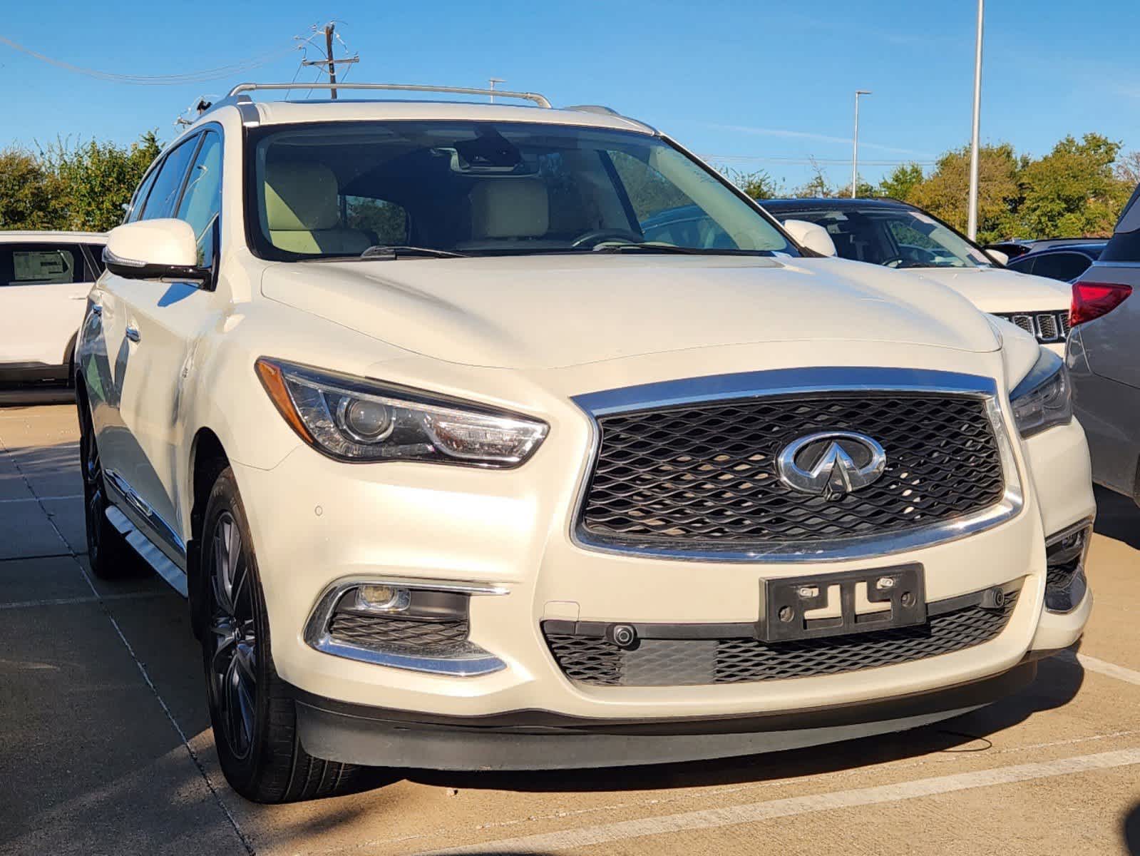 2019 INFINITI QX60 LUXE 2