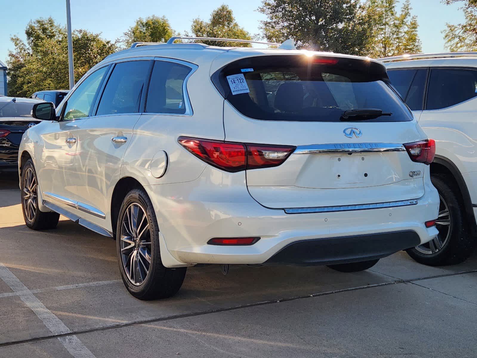 2019 INFINITI QX60 LUXE 4