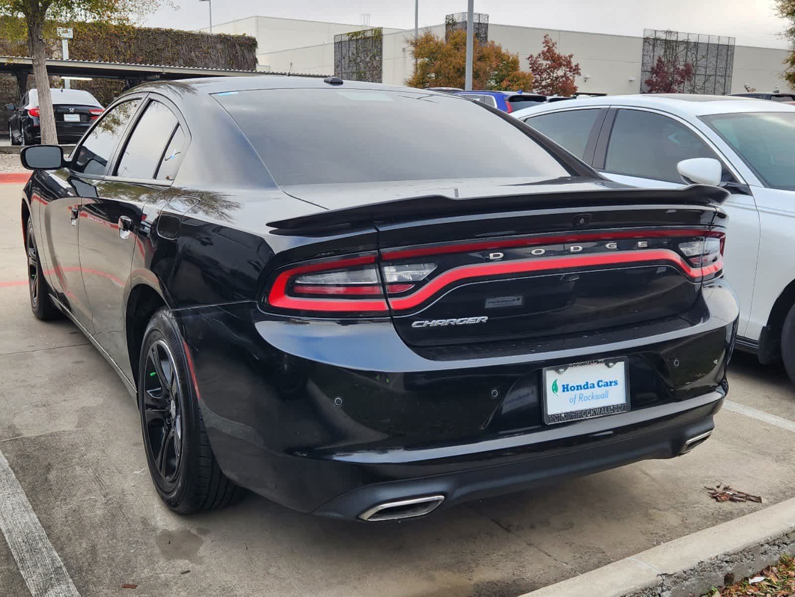 2019 Dodge Charger SXT 4