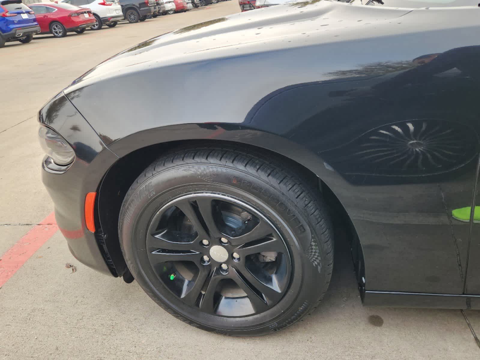 2019 Dodge Charger SXT 6