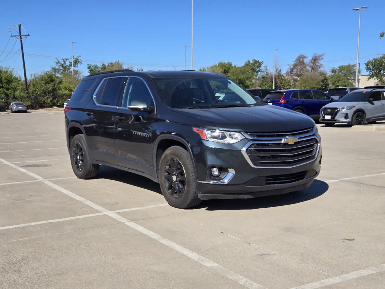 2019 Chevrolet Traverse LT Cloth 2