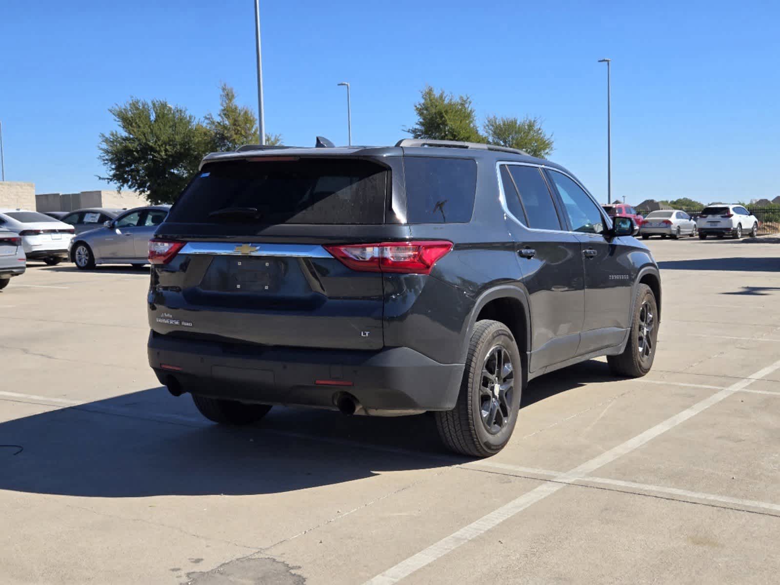 2019 Chevrolet Traverse LT Cloth 3