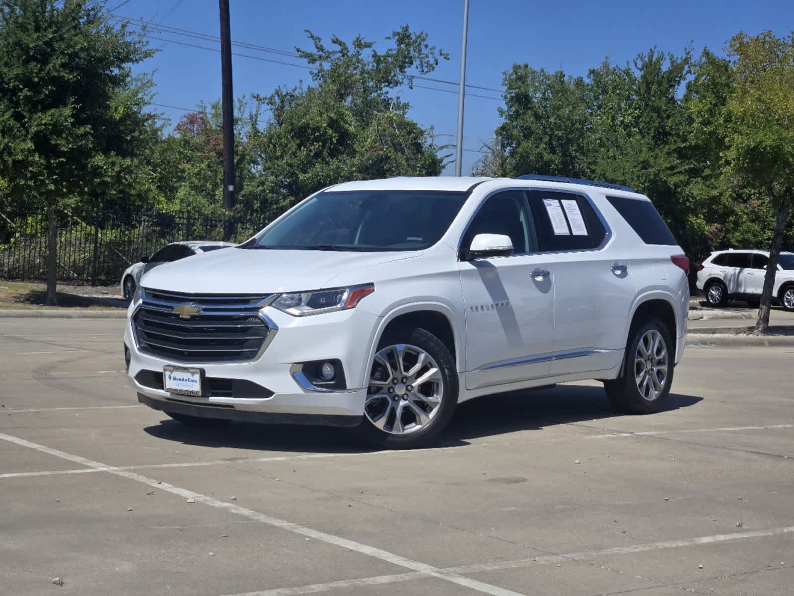 2019 Chevrolet Traverse Premier 1