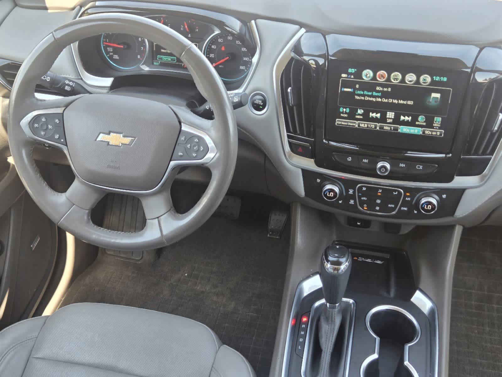 2019 Chevrolet Traverse Premier 16