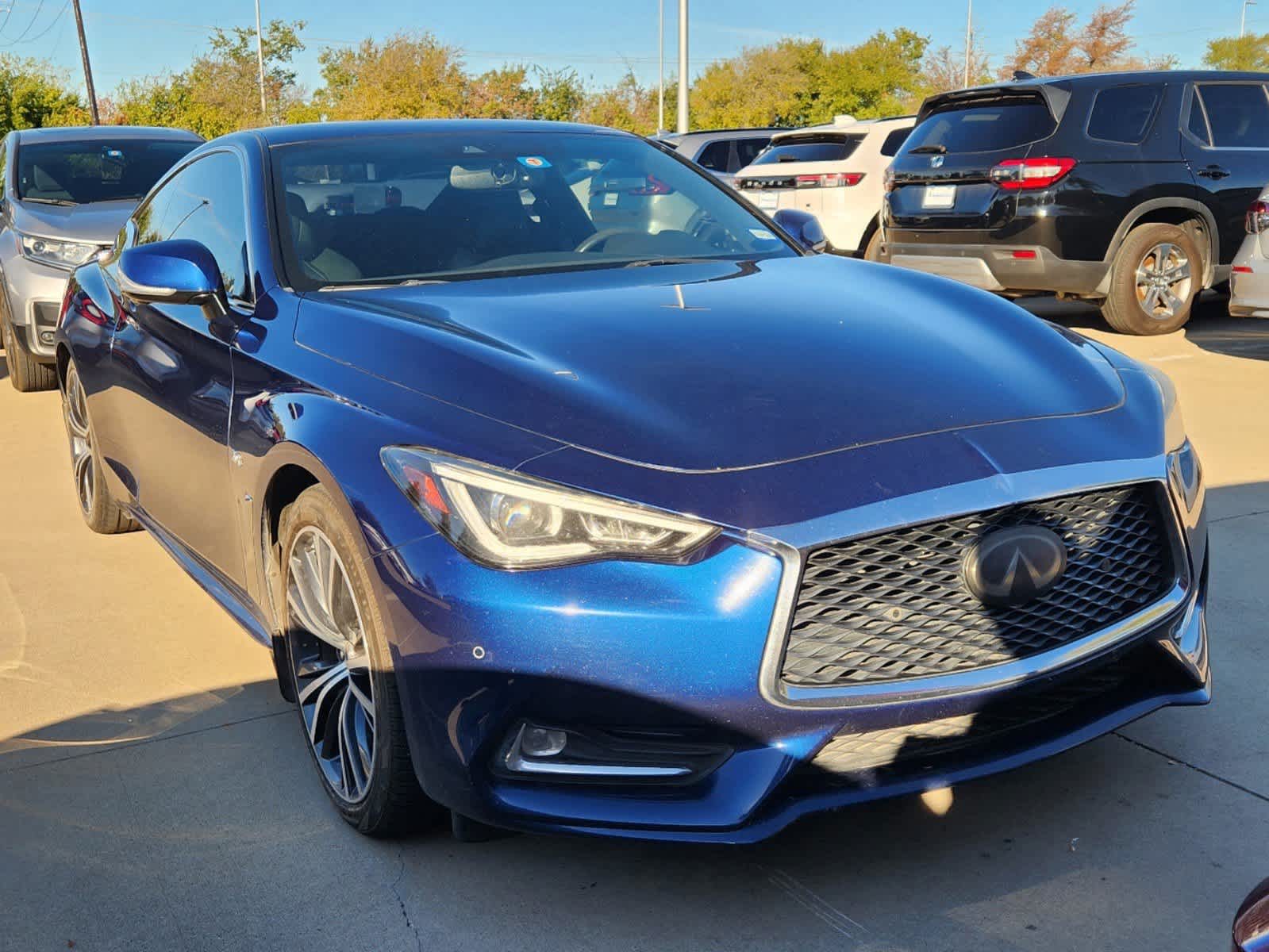 2019 INFINITI Q60 3.0t LUXE 2