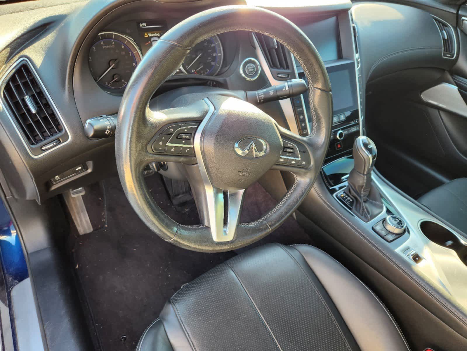 2019 INFINITI Q60 3.0t LUXE 6