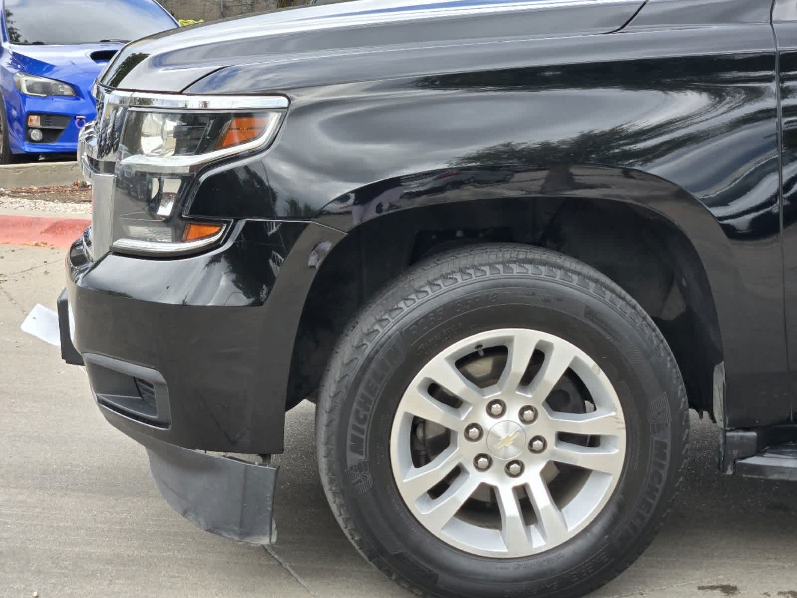 2019 Chevrolet Suburban LT 8