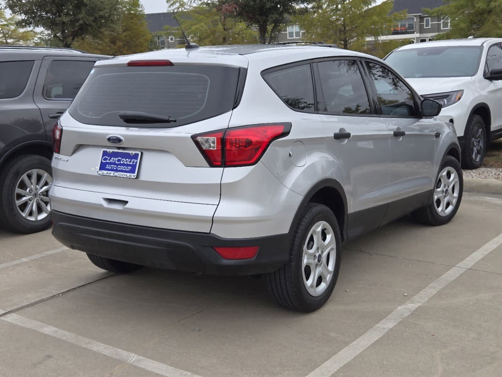 2019 Ford Escape S 3