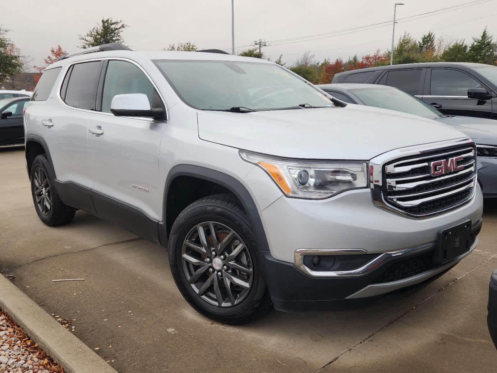 2019 GMC Acadia SLT 2