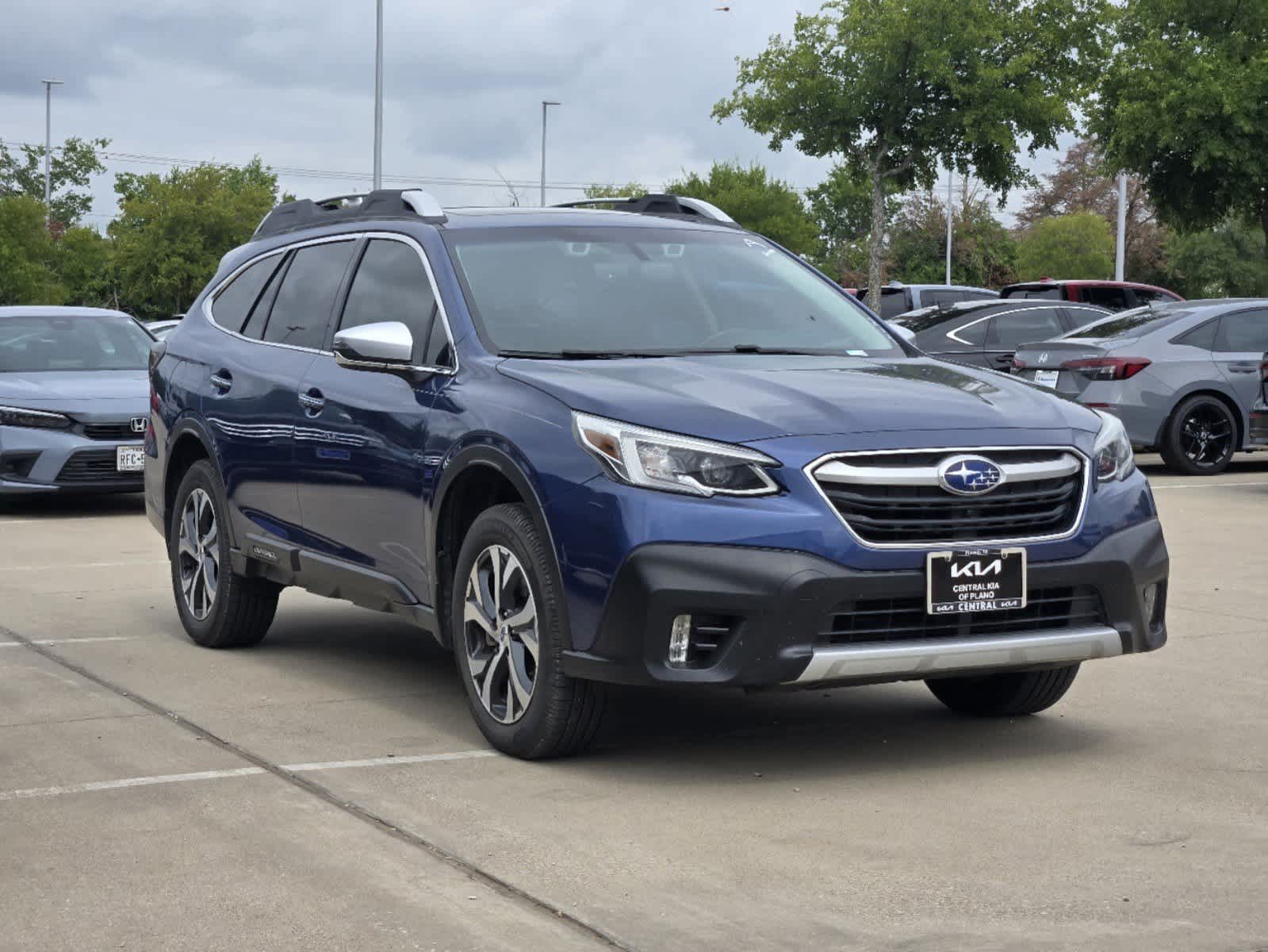 2020 Subaru Outback Touring 2