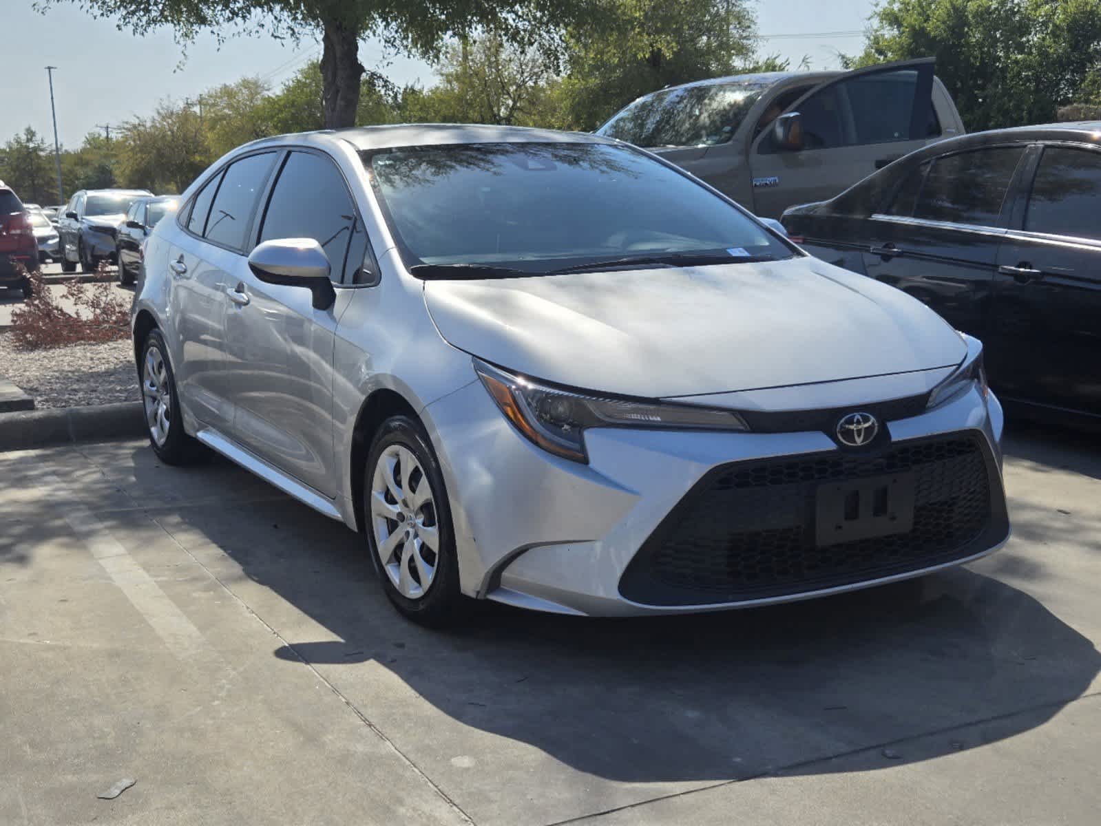 2020 Toyota Corolla LE 2