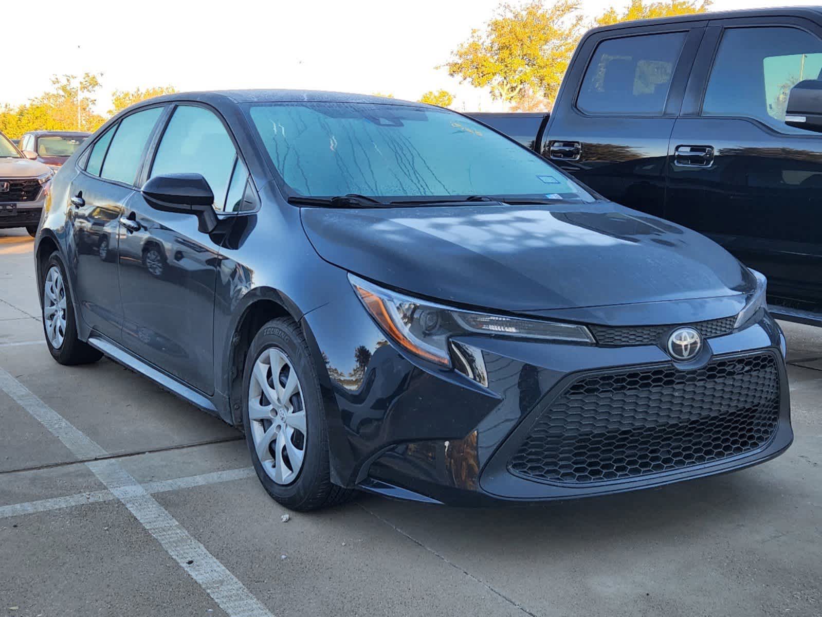 2020 Toyota Corolla LE 2