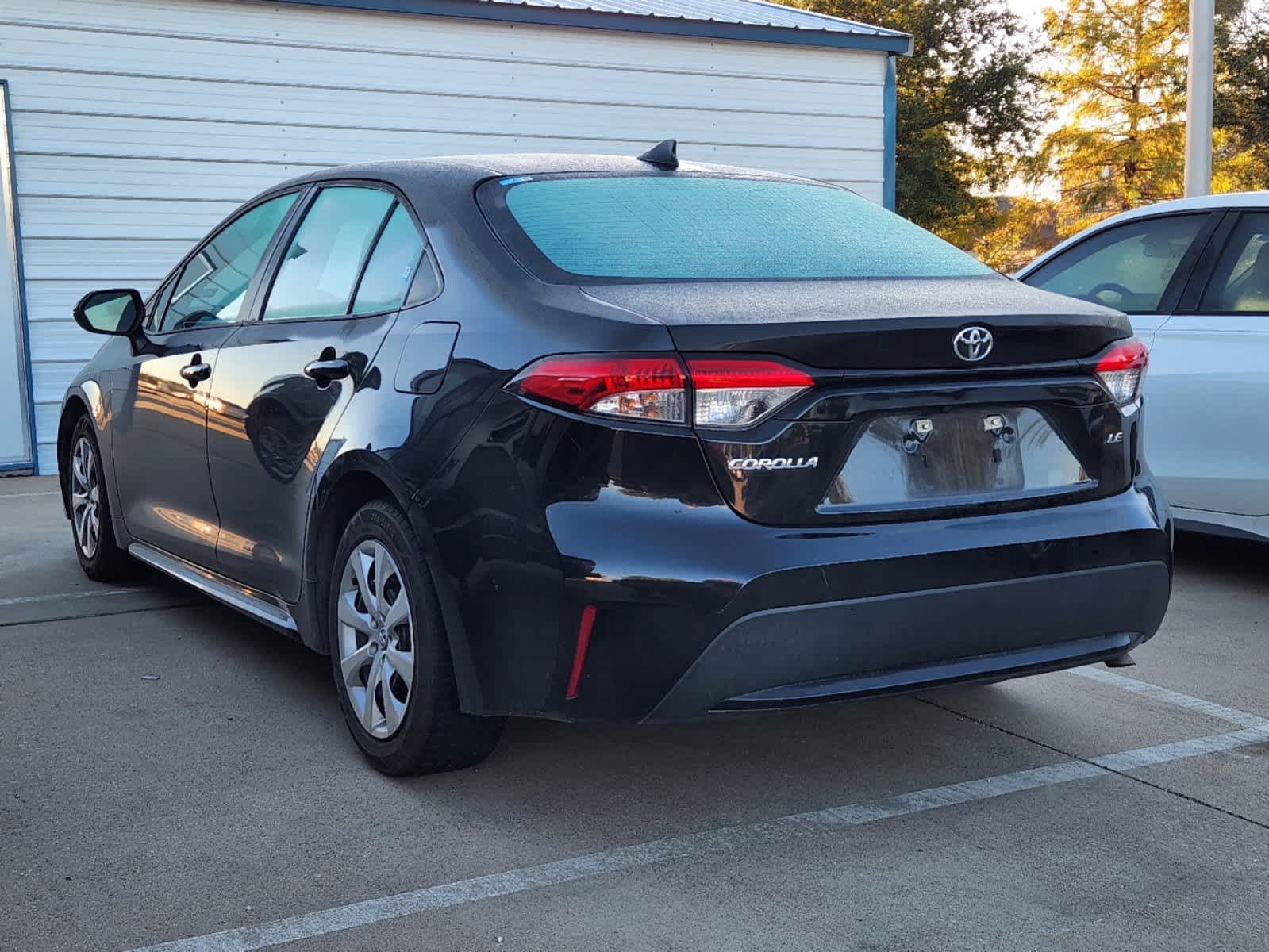 2020 Toyota Corolla LE 4