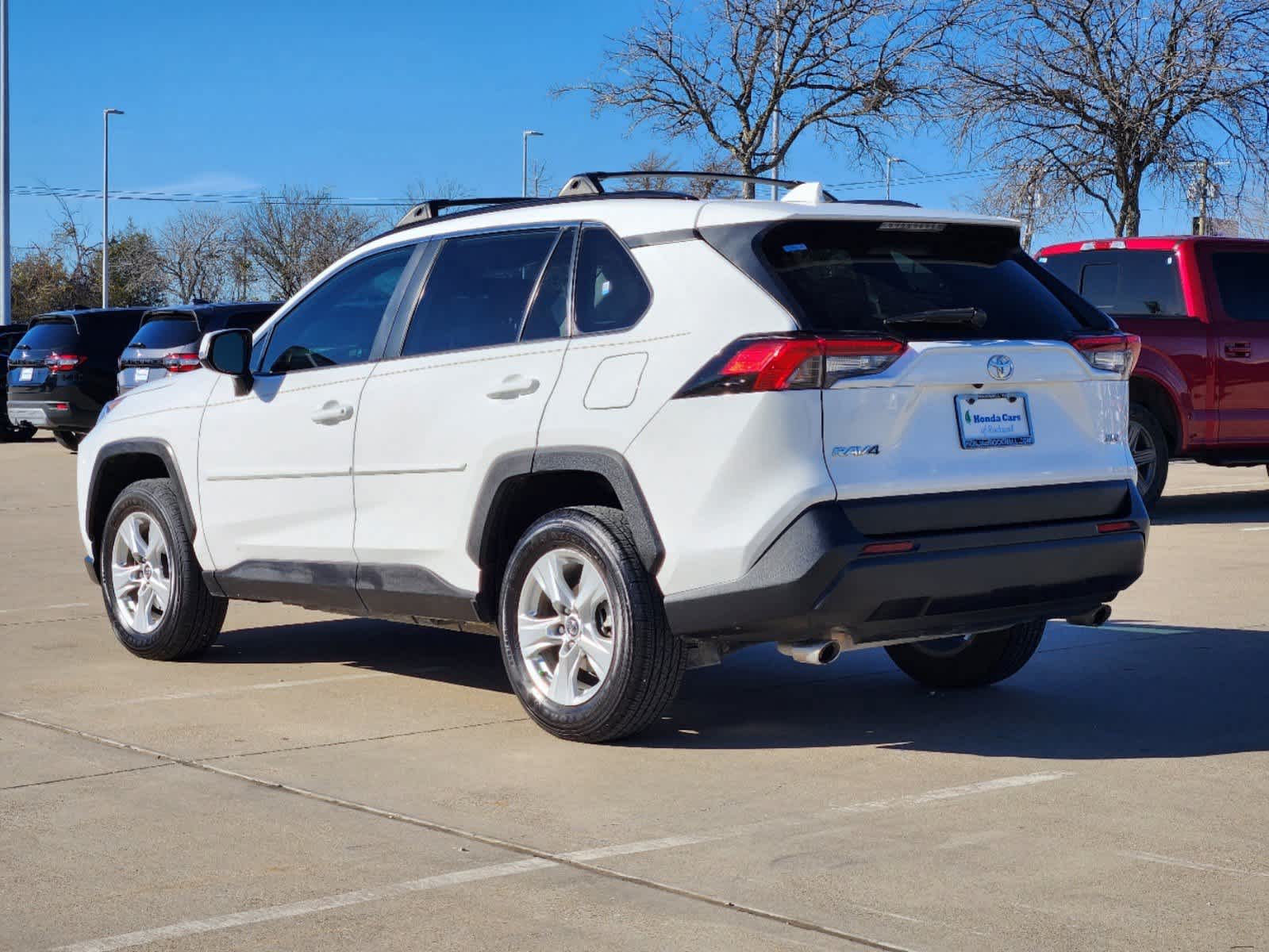 2020 Toyota RAV4 XLE 4