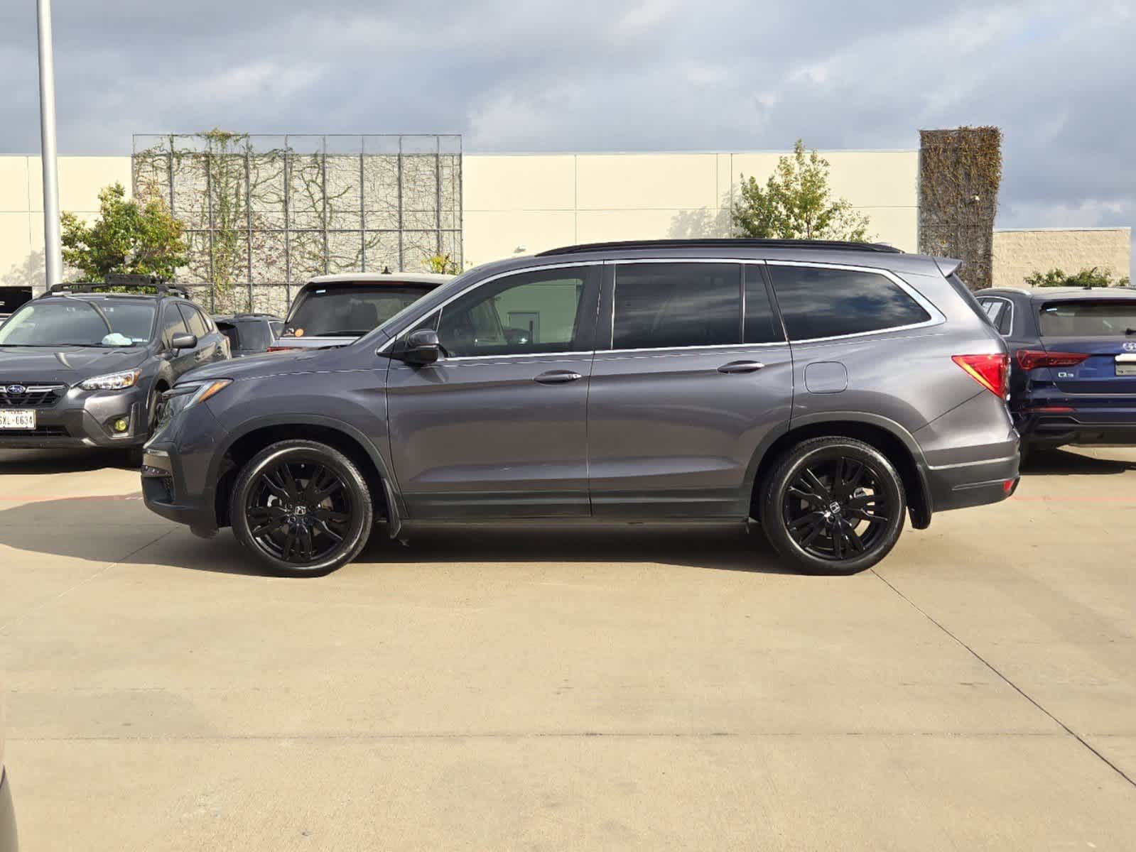 2021 Honda Pilot Special Edition 3