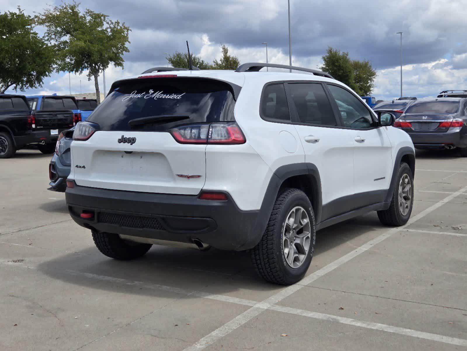 2021 Jeep Cherokee Trailhawk 3