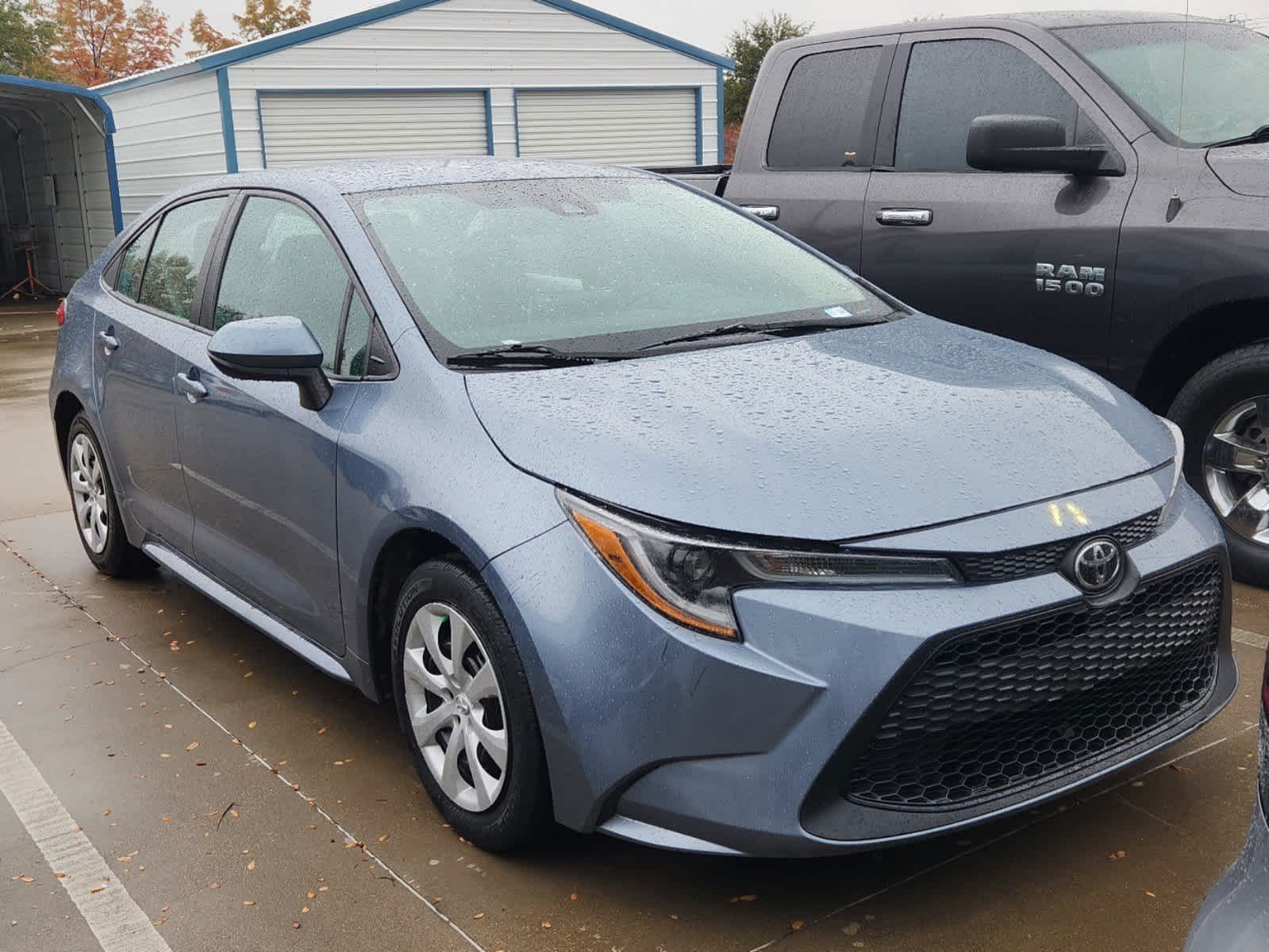 2021 Toyota Corolla LE 2