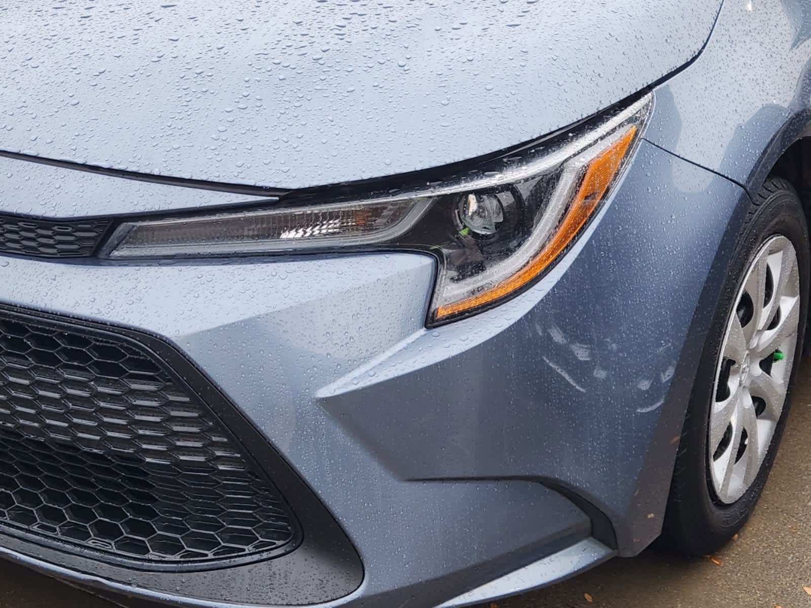 2021 Toyota Corolla LE 8