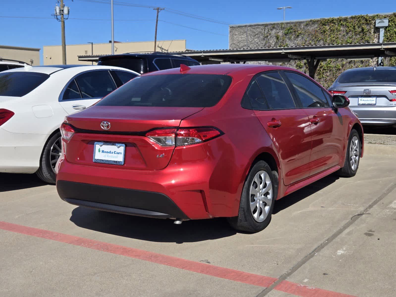 2021 Toyota Corolla LE 3