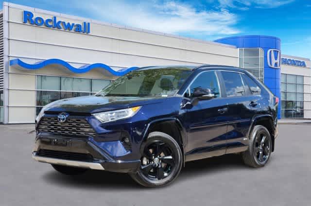 2021 Toyota RAV4 Hybrid XSE 1