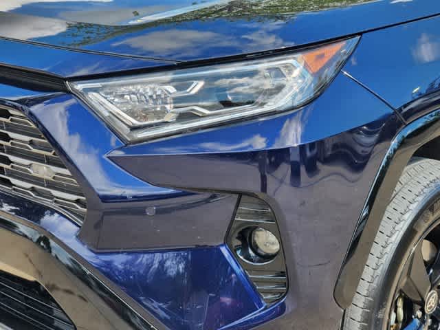 2021 Toyota RAV4 Hybrid XSE 22