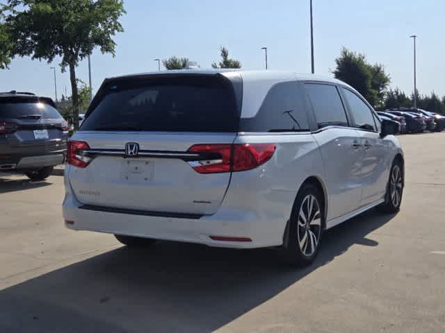 2022 Honda Odyssey Touring 3