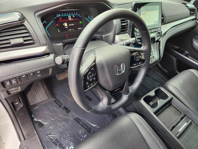 2022 Honda Odyssey Touring 2