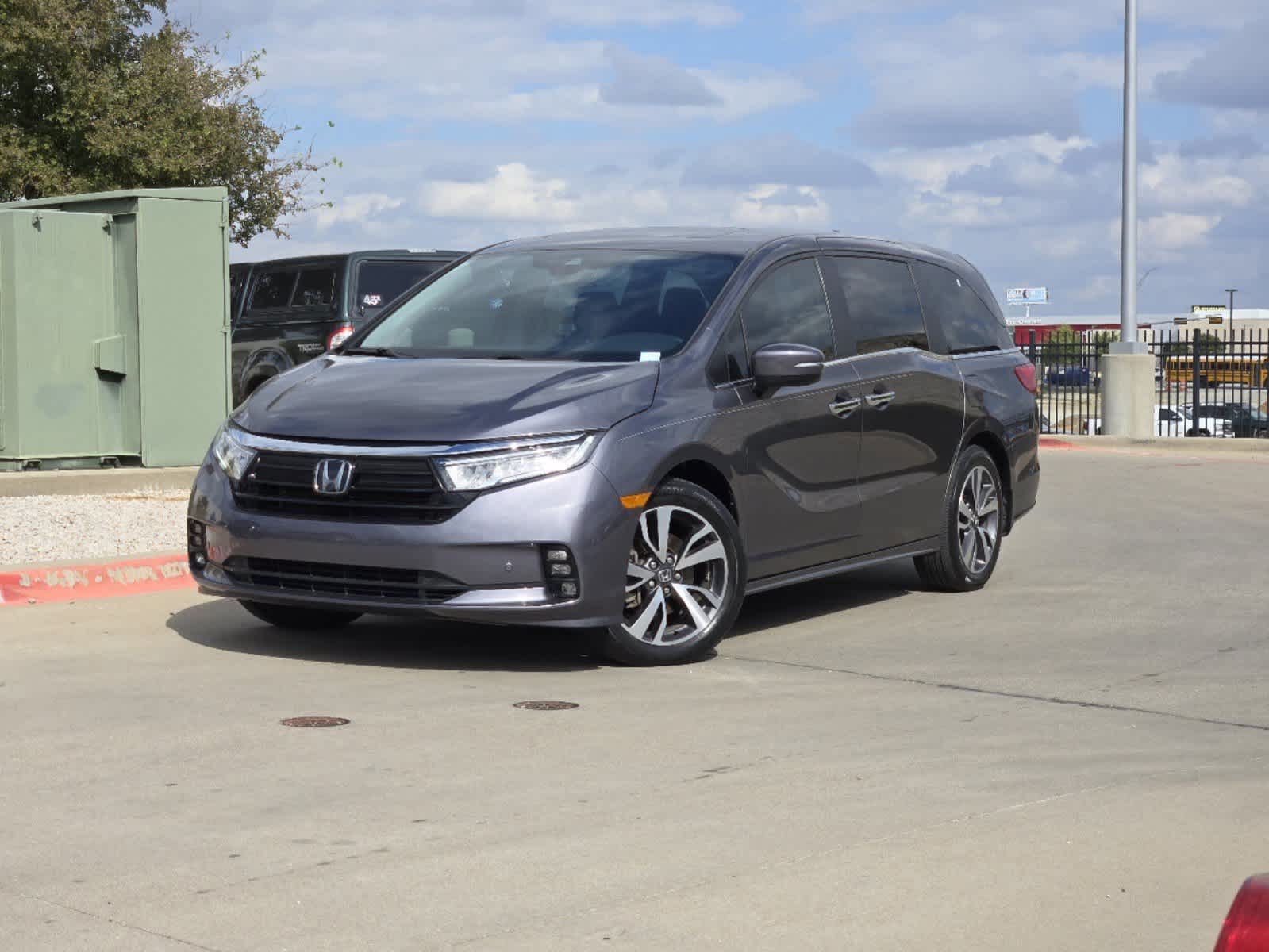 2022 Honda Odyssey Touring 1